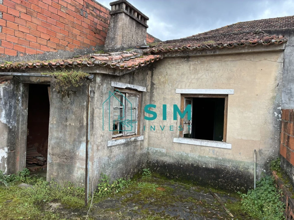 Moradia T2 para Venda em Alcanena e Vila Moreira Foto 1