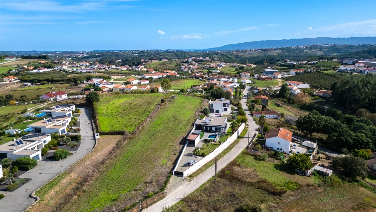 Moradia T3 para Venda em Evora de Alcobaça Foto 2