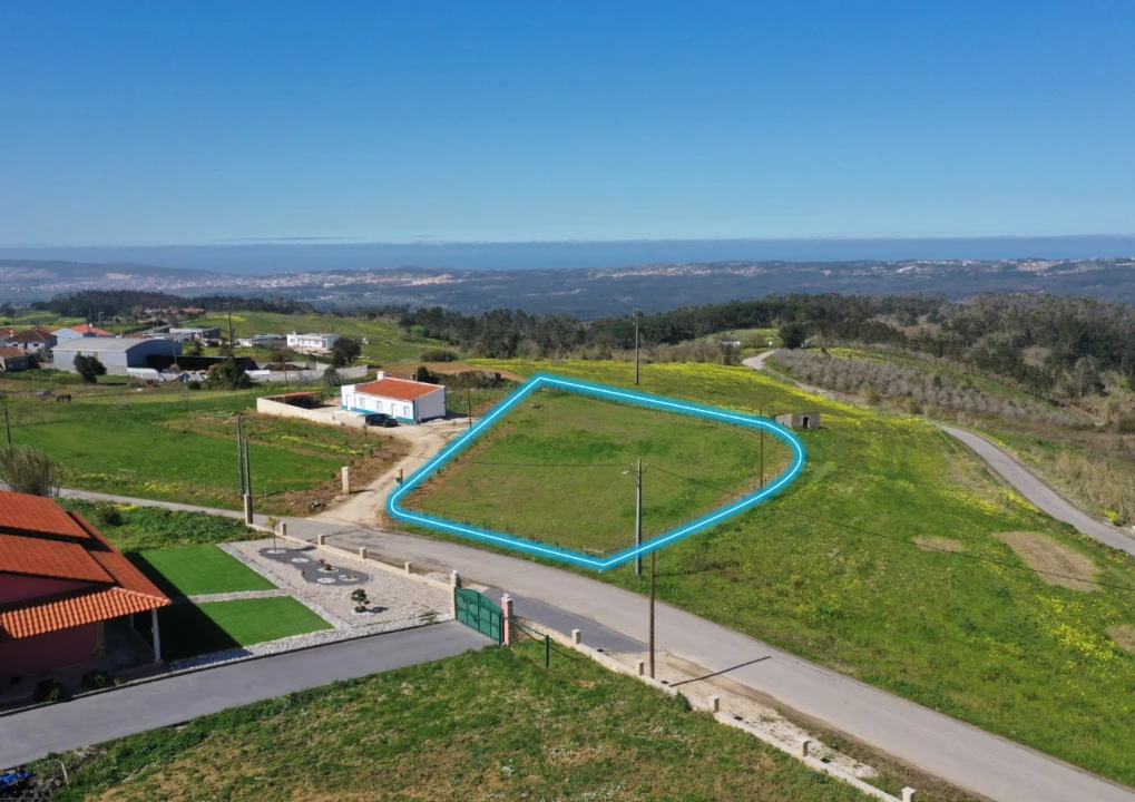 Terreno para Venda em Famalicão Foto 2