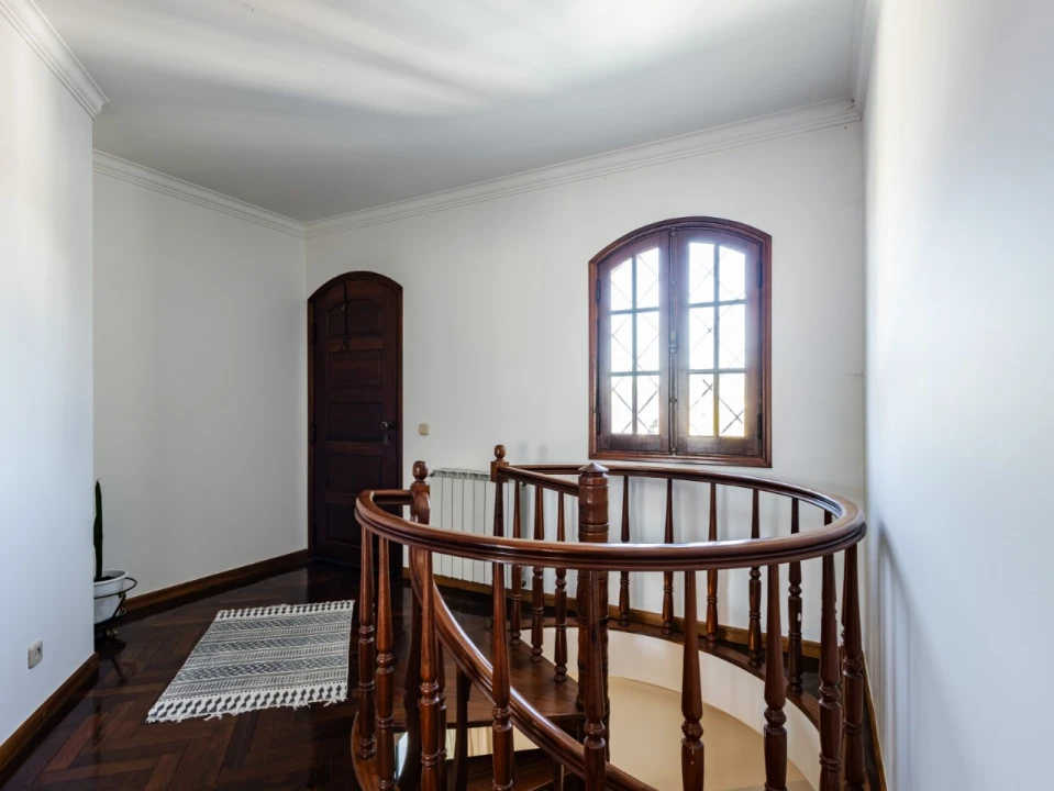 Moradia T4 para Venda em Febres Foto 10