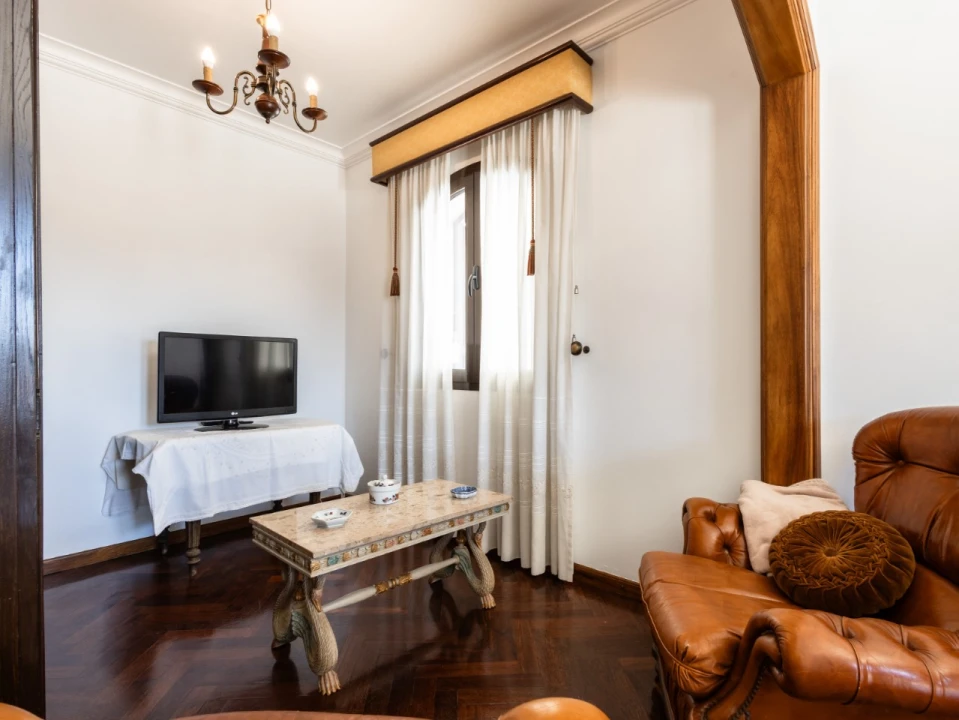 Moradia T4 para Venda em Febres Foto 31