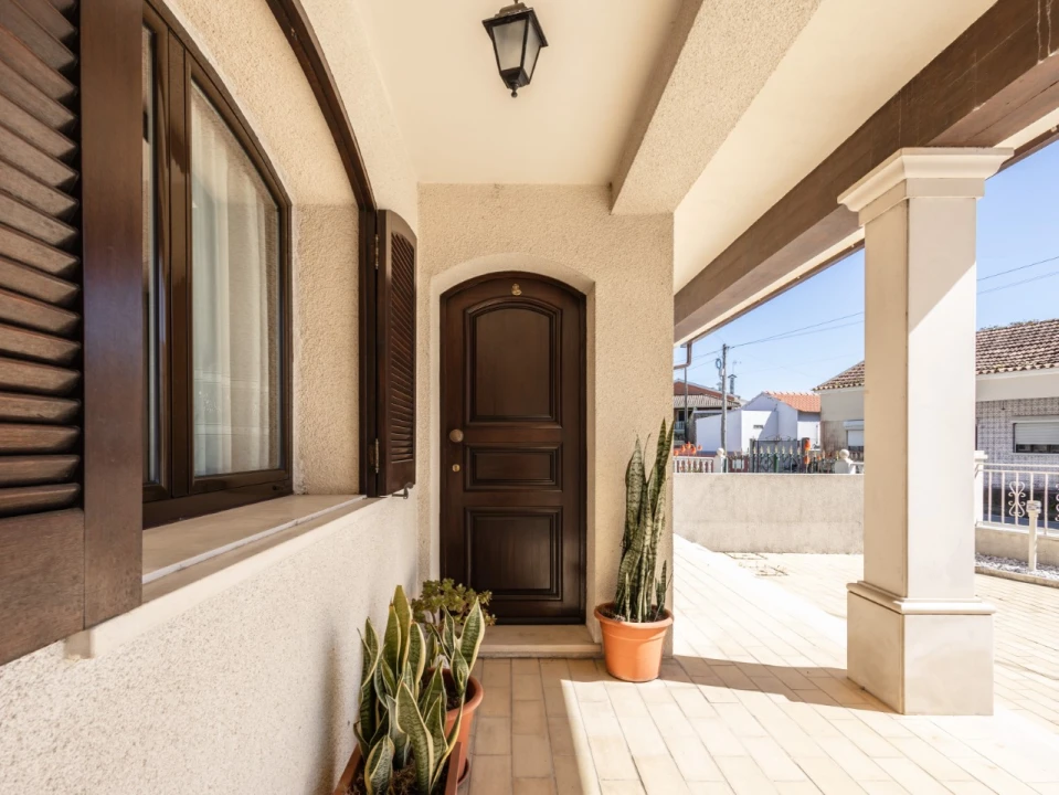 Moradia T4 para Venda em Febres Foto 35