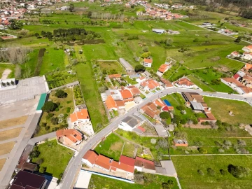 Moradia T4 para Venda em Febres