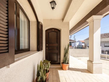 Moradia T4 para Venda em Febres