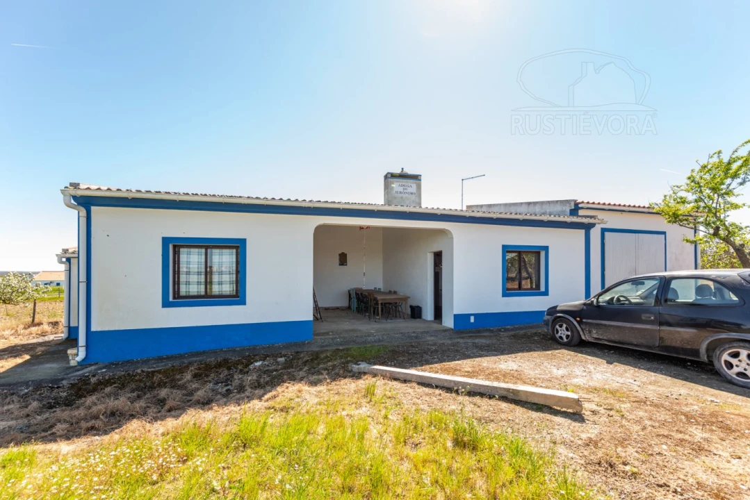 Quinta T4 para Venda em Nossa Senhora da Vila, Nossa Senhora do Bispo e Silveiras Foto 2