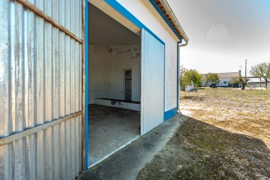 Quinta T4 para Venda em Nossa Senhora da Vila, Nossa Senhora do Bispo e Silveiras Foto 20