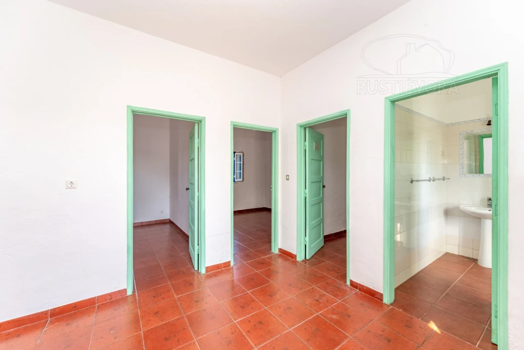 Quinta T4 para Venda em Nossa Senhora da Vila, Nossa Senhora do Bispo e Silveiras Foto 41