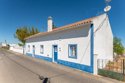 Quinta T4 para Venda em Nossa Senhora da Vila, Nossa Senhora do Bispo e Silveiras