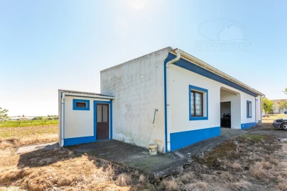 Quinta T4 para Venda em Nossa Senhora da Vila, Nossa Senhora do Bispo e Silveiras