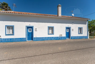 Quinta T4 para Venda em Nossa Senhora da Vila, Nossa Senhora do Bispo e Silveiras