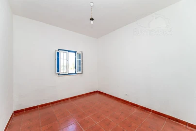 Quinta T4 para Venda em Nossa Senhora da Vila, Nossa Senhora do Bispo e Silveiras