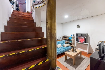 Loja para Arrendamento em Évora (São Mamede, Sé, São Pedro e Santo Antão)