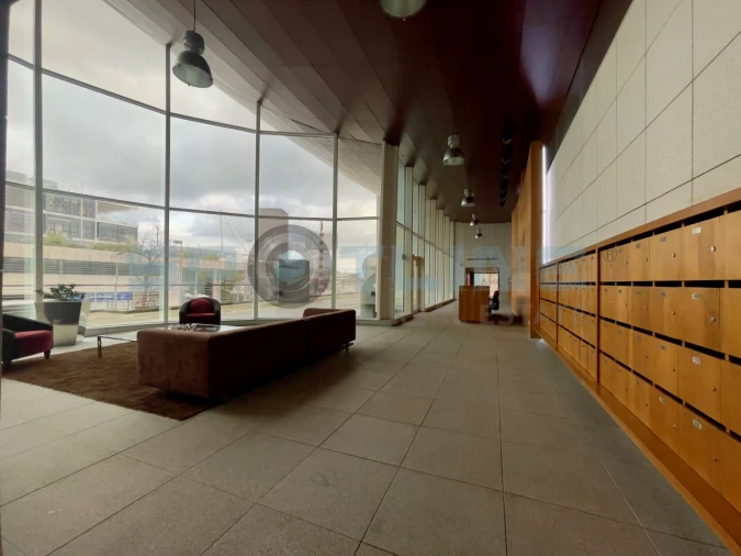 Apartamento T2 para Venda em Parque das Nações Foto 51