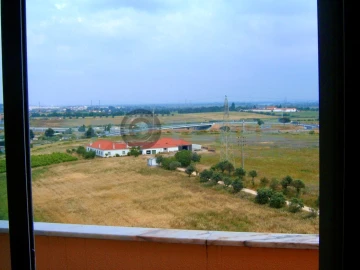 Terreno para Venda em Alenquer (Santo Estêvão e Triana)