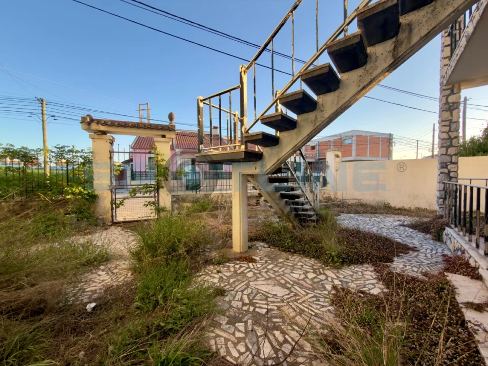 Moradia T5 para Venda em São Francisco Foto 3