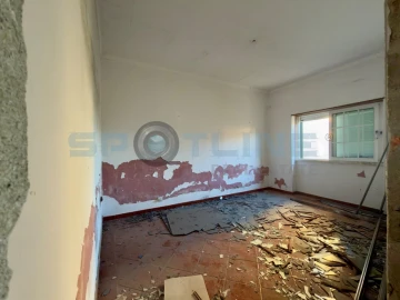 Moradia T5 para Venda em São Francisco