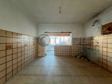 Moradia T5 para Venda em São Francisco