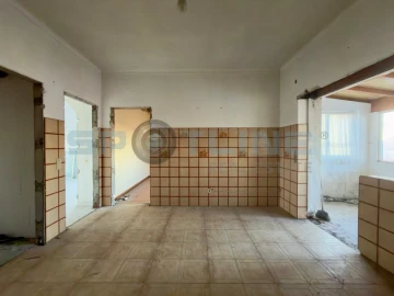 Moradia T5 para Venda em São Francisco