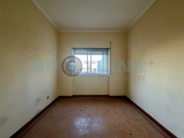 Moradia T5 para Venda em São Francisco