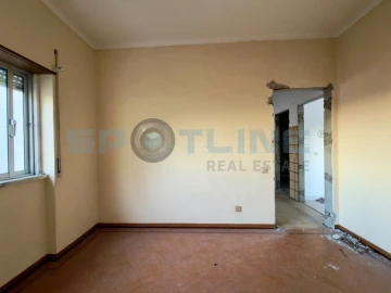 Moradia T5 para Venda em São Francisco