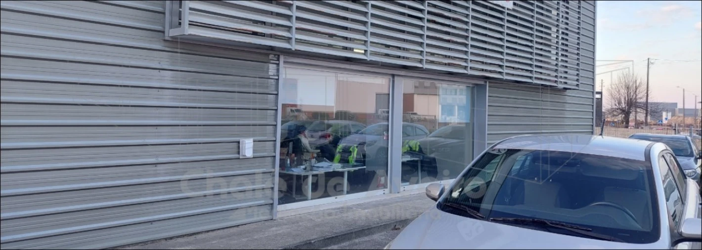 Loja para Arrendamento em Esgueira Foto 2