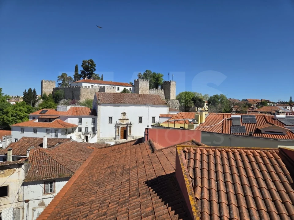 Prédio para Venda em Torres Novas (Santa Maria, Salvador e Santiago) Foto 4
