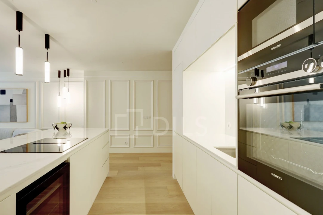 Apartamento T2 para Venda em Santo António Foto 20