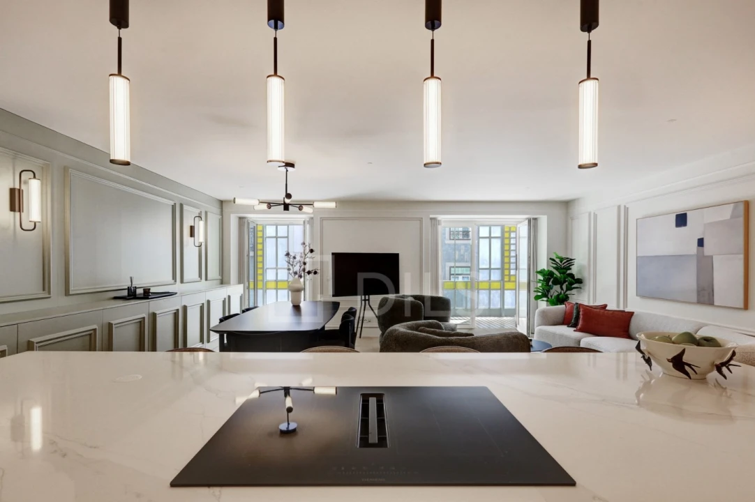 Apartamento T2 para Venda em Santo António Foto 9