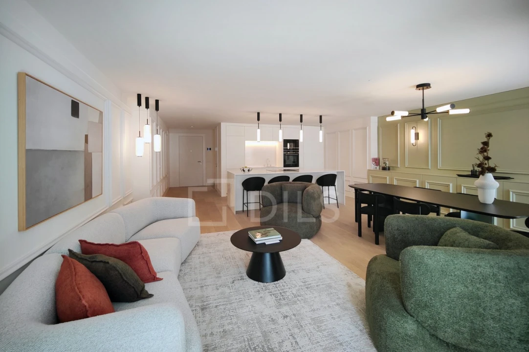 Apartamento T2 para Venda em Santo António Foto 14