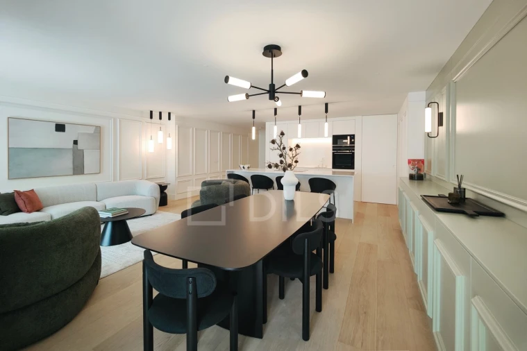 Apartamento T2 para Venda em Santo António Foto 10