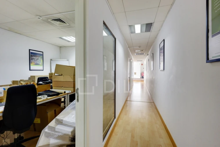 Loja para Arrendamento em Belém Foto 6