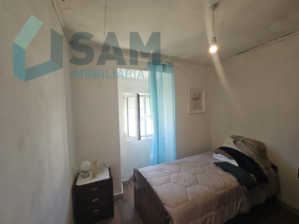 Moradia T2 para Venda em A dos Cunhados e Maceira Foto 9