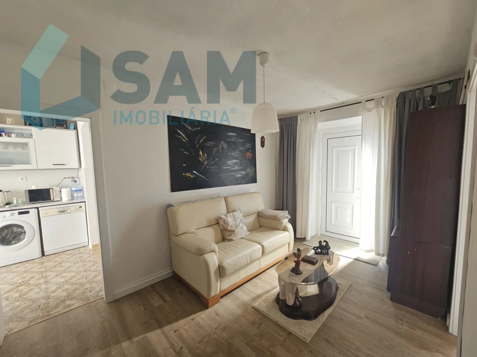 Moradia T2 para Venda em A dos Cunhados e Maceira Foto 8