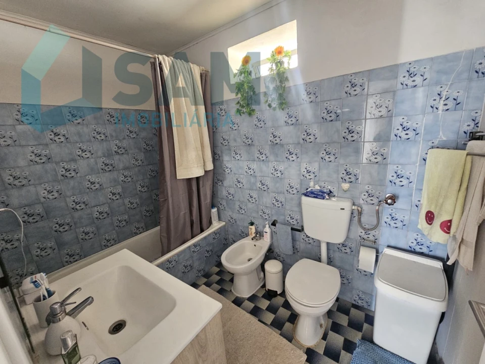 Moradia T2 para Venda em A dos Cunhados e Maceira Foto 12