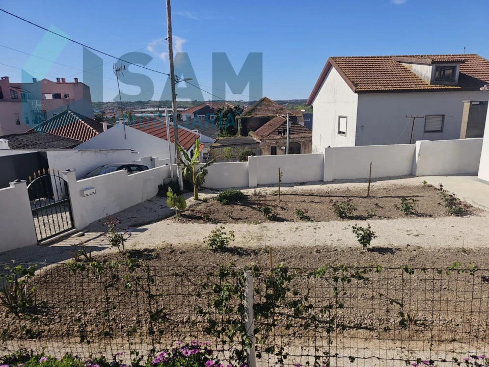 Moradia T2 para Venda em A dos Cunhados e Maceira Foto 19