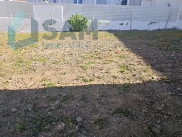 Moradia T2 para Venda em A dos Cunhados e Maceira