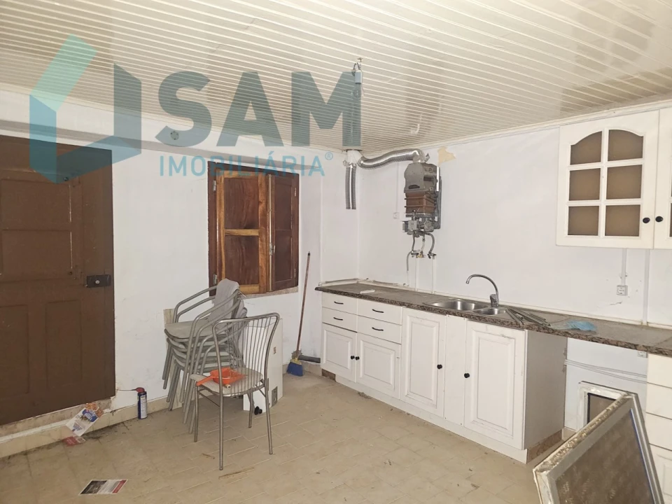 Moradia T2 para Venda em Ramalhal Foto 16