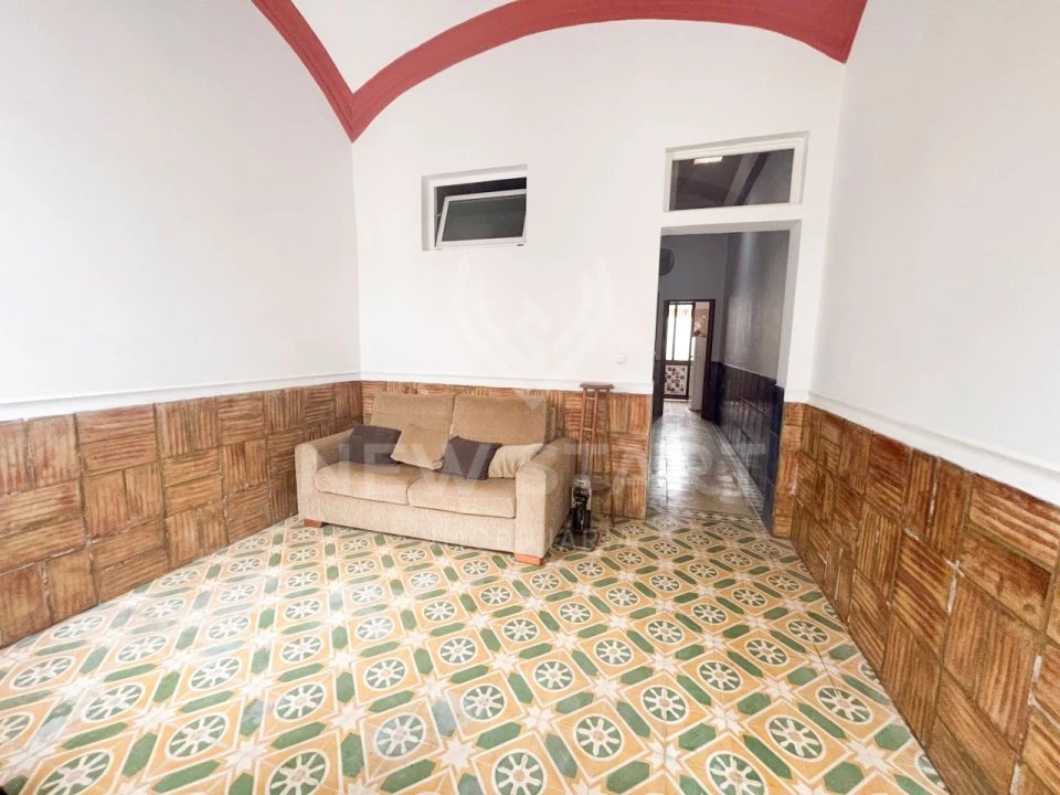 Moradia T1 para Venda em Olhão Foto 1