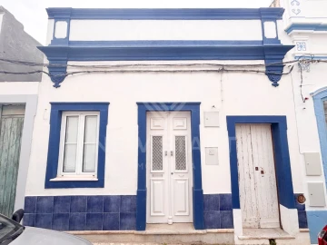 Moradia T1 para Venda em Olhão
