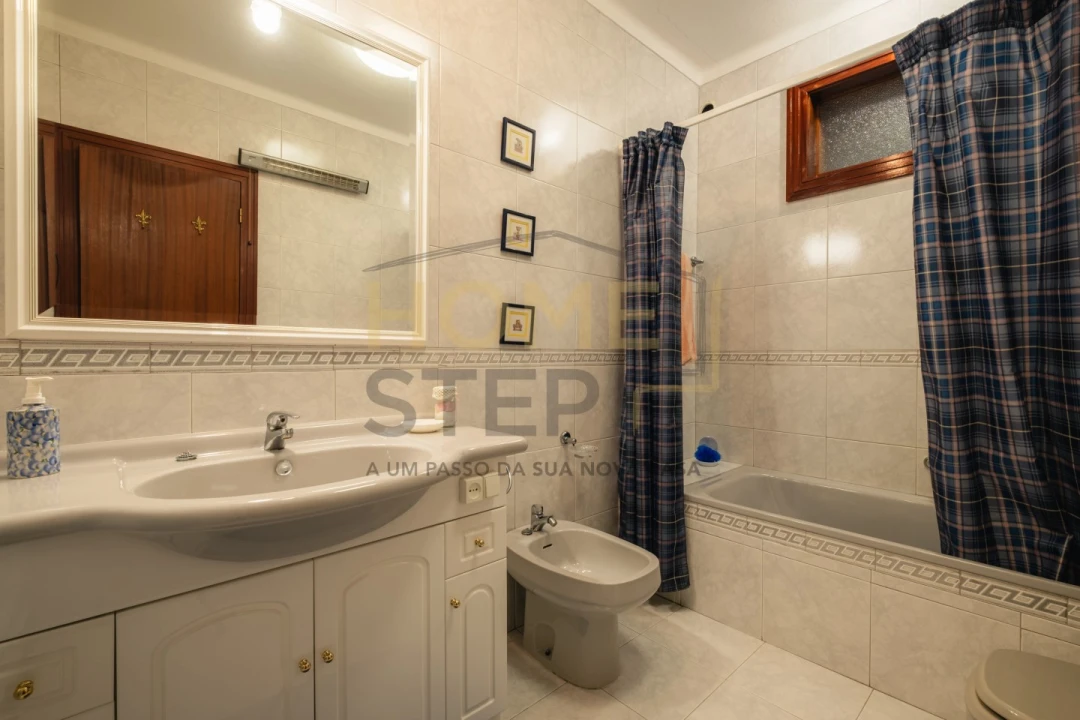 Quinta T4 para Venda em Cumieira Foto 54