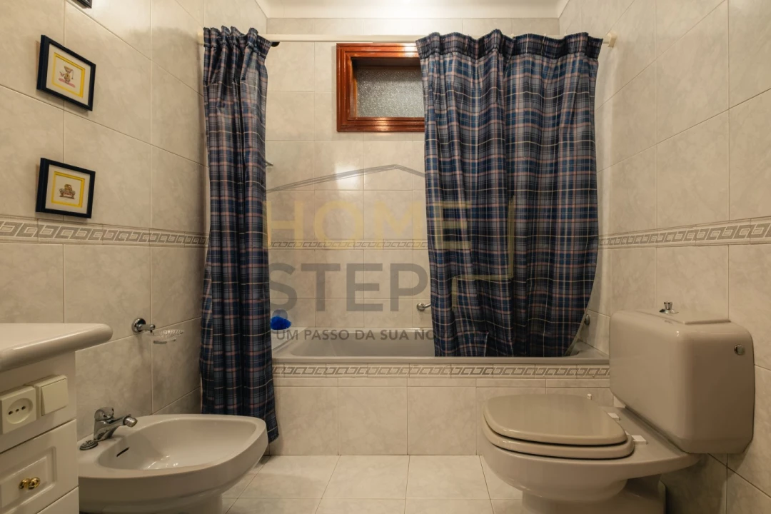 Quinta T4 para Venda em Cumieira Foto 55