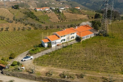 Quinta T4 para Venda em Cumieira