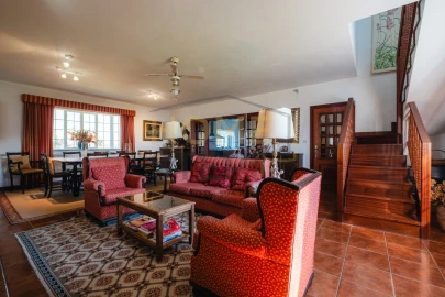 Quinta T4 para Venda em Cumieira