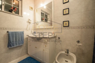 Quinta T4 para Venda em Cumieira