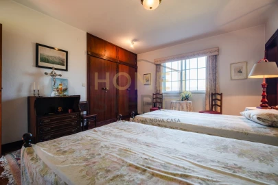 Quinta T4 para Venda em Cumieira