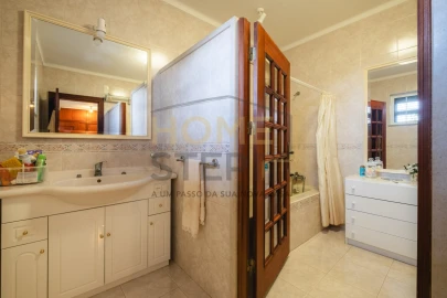 Quinta T4 para Venda em Cumieira