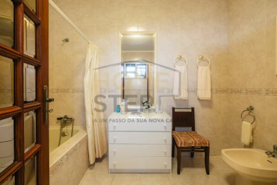 Quinta T4 para Venda em Cumieira