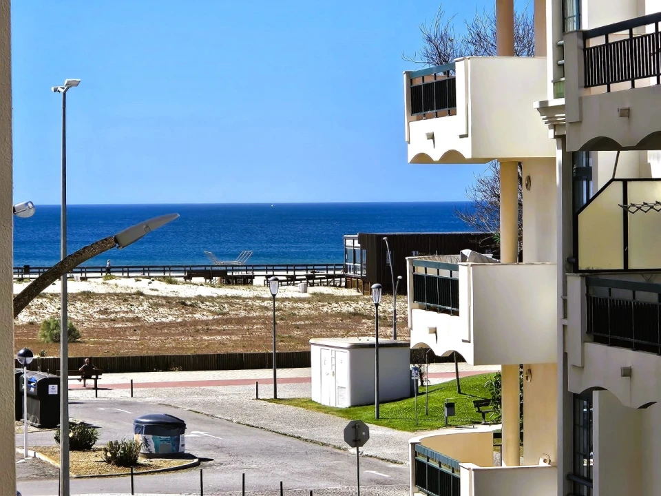 Apartamento T2 para Venda em Monte Gordo Foto 1