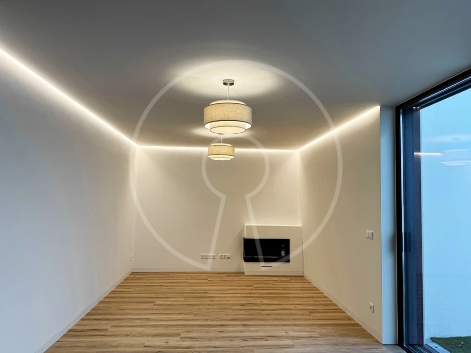 Apartamento T3 para Arrendamento em Cascais e Estoril Foto 3