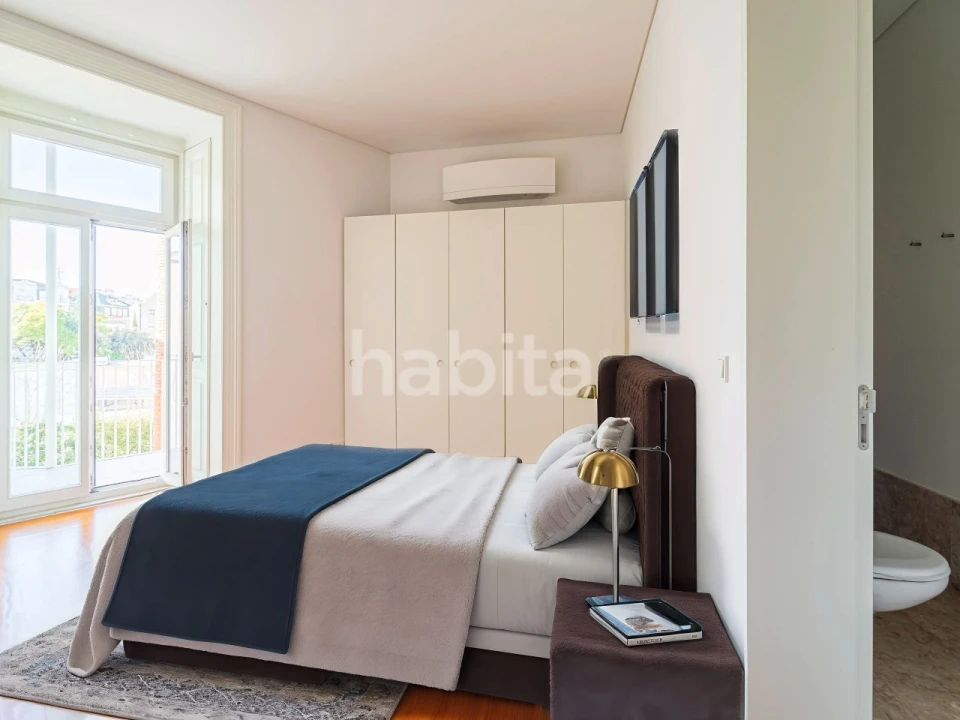Apartamento T3 para Arrendamento em Santo António Foto 5